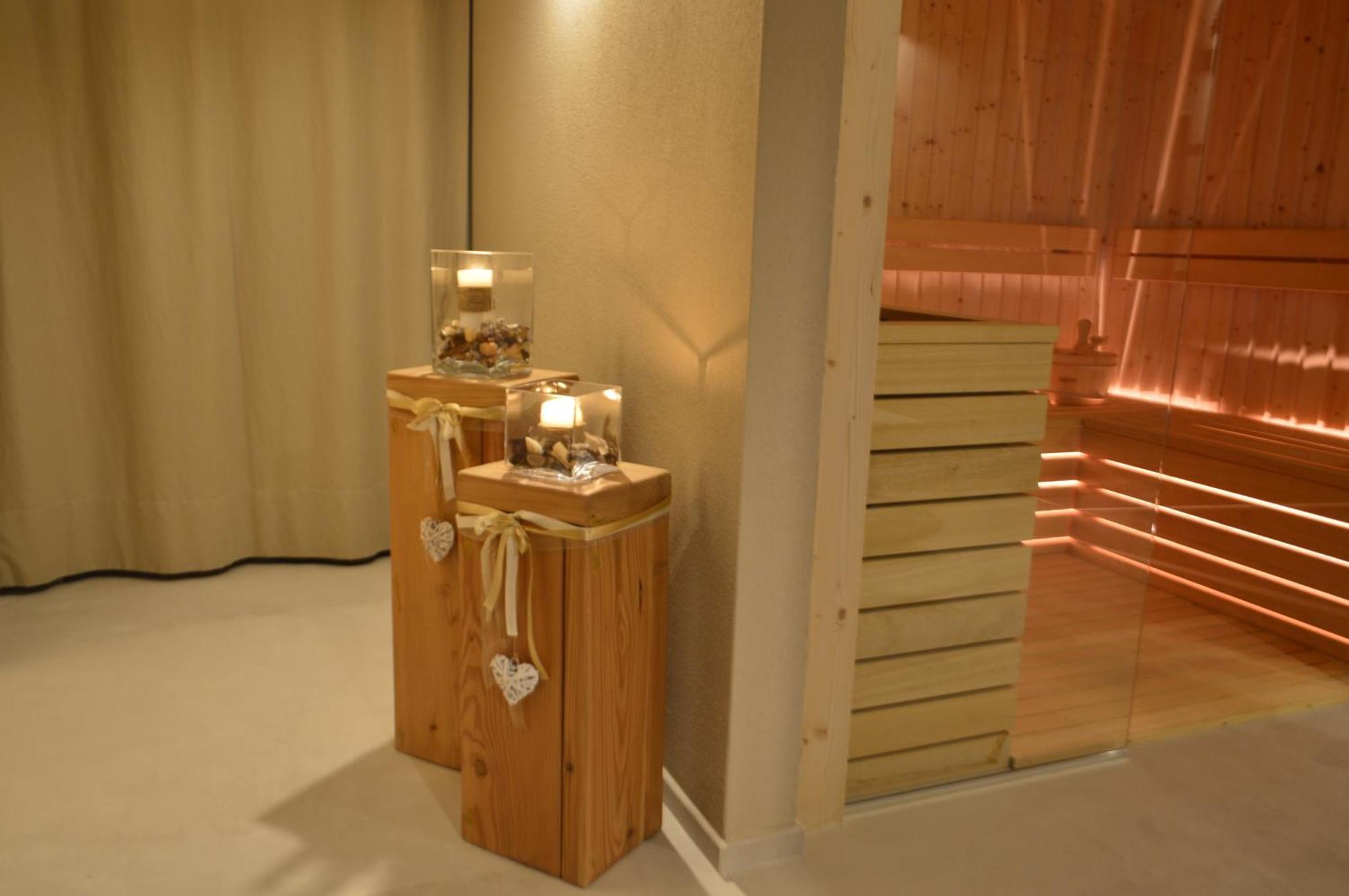 Hotel Garni Sant'Antonio Con Spa 마돈나 디 캄필리오 외부 사진
