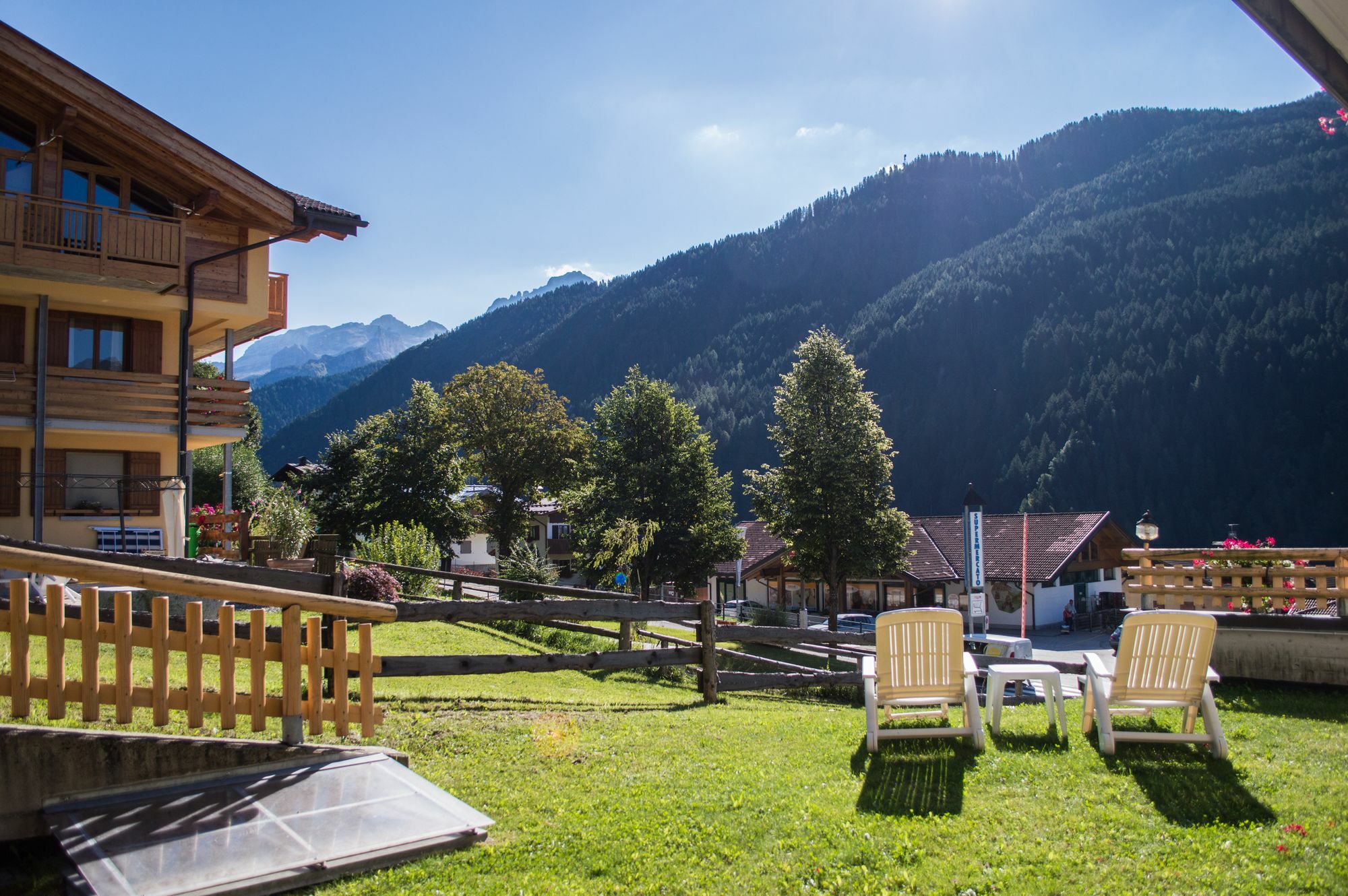 Hotel Garni Sant'Antonio Con Spa 마돈나 디 캄필리오 외부 사진
